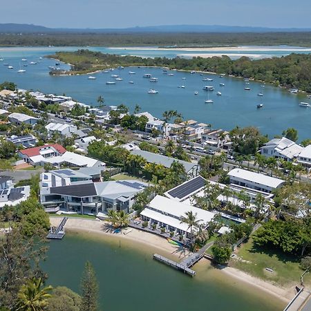 Caribbean Noosa Aparthotel Buitenkant foto