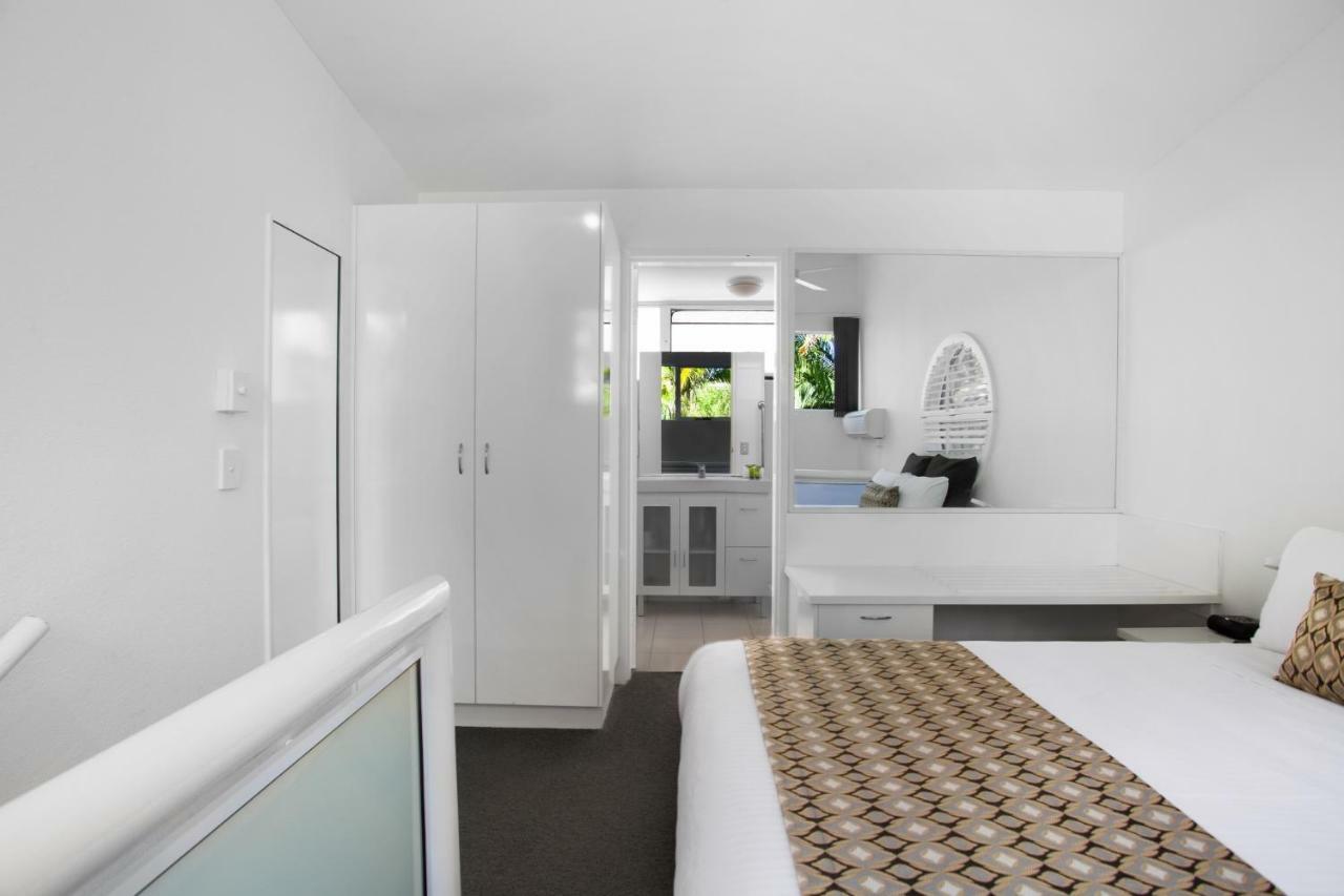Caribbean Noosa Aparthotel Buitenkant foto